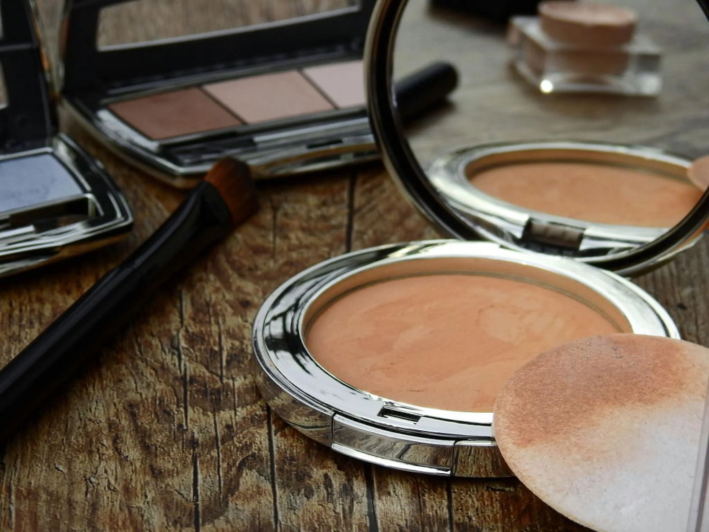 Top Beauty Products for Flawless Makeup